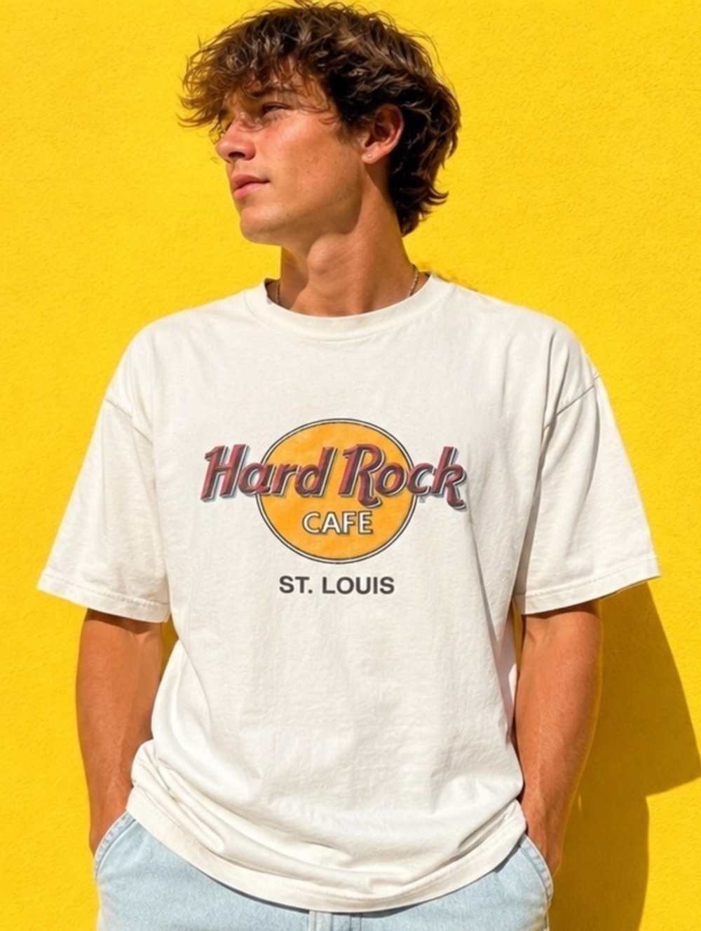 Vintage XL Hard Rock Cafe St. Louis White Graphic T-Shirt